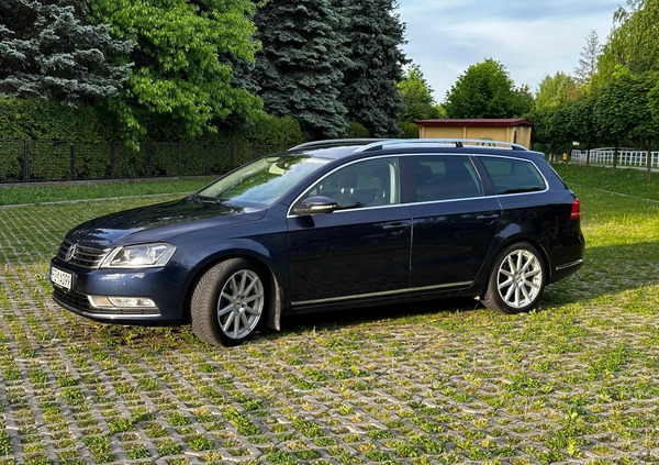 Volkswagen Passat cena 35500 przebieg: 320000, rok produkcji 2012 z Rzeszów małe 301